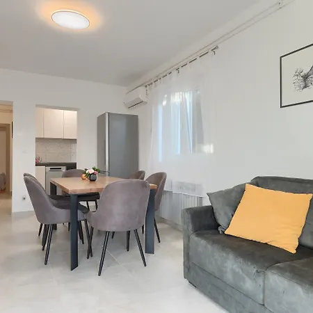 Apartamento Doris Banjole